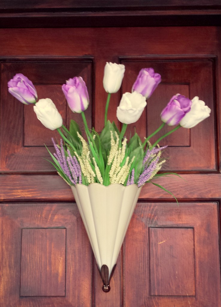 Craft – Spring Door Decoration | The Enchanted Manor