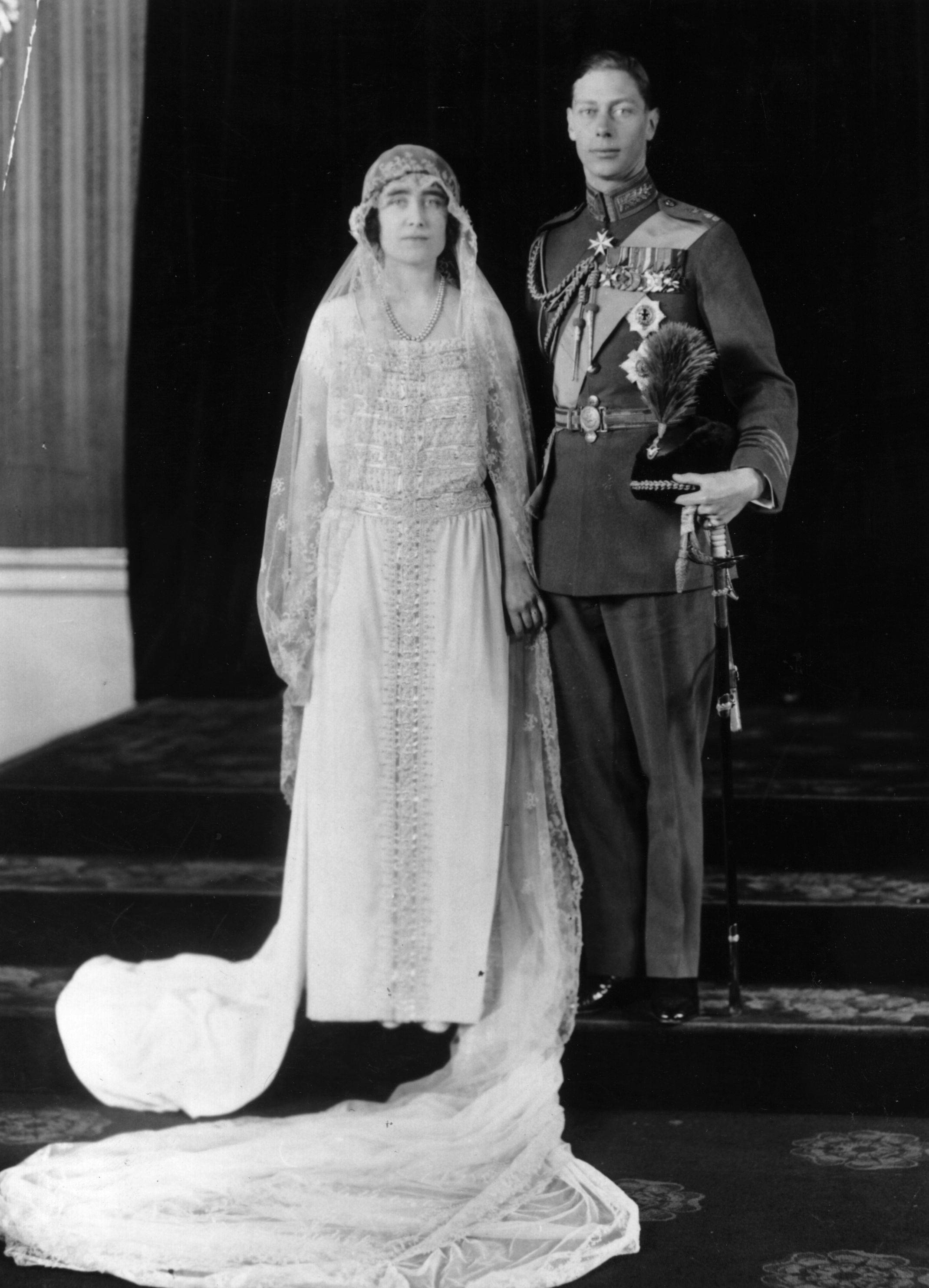 Królewskie Śluby - książę Albert (Król Jerzy VI) i Elizabeth Bowes-Lyon (Królowa Elżbieta).