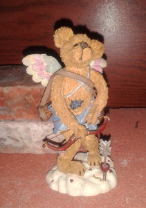 2013 Valentine's Day figurine