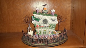 Family room bookshelves  - Haunted Mansion Holiday