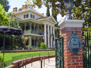 Haunted Mansion exterior 100