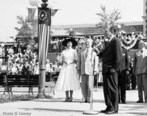 Walt at Main St dedication