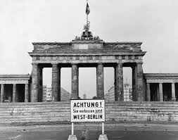 Brandenburg Gate with the Berlin Wall