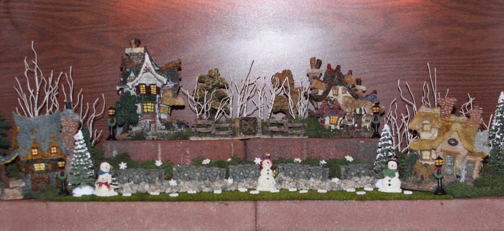 2012 Christmas Boyd's Bear Village 1