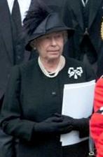 Kensington Bow Brooch - Queen Elizabeth at funeral 1