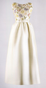 Ivory emroidered evening dress 1