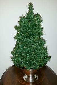 Jeweled Tabletop Christmas Tree 1