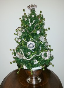 Jeweled Tabletop Christmas Tree 4
