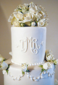 Cake monogram