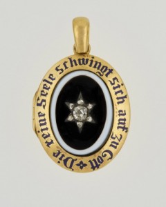 Queen Victoria locket closed