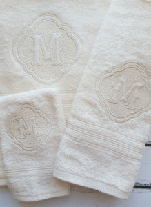 Towels monogram 1